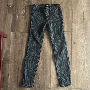 HUDSON Kid’s Zebra Print Skinny Jean